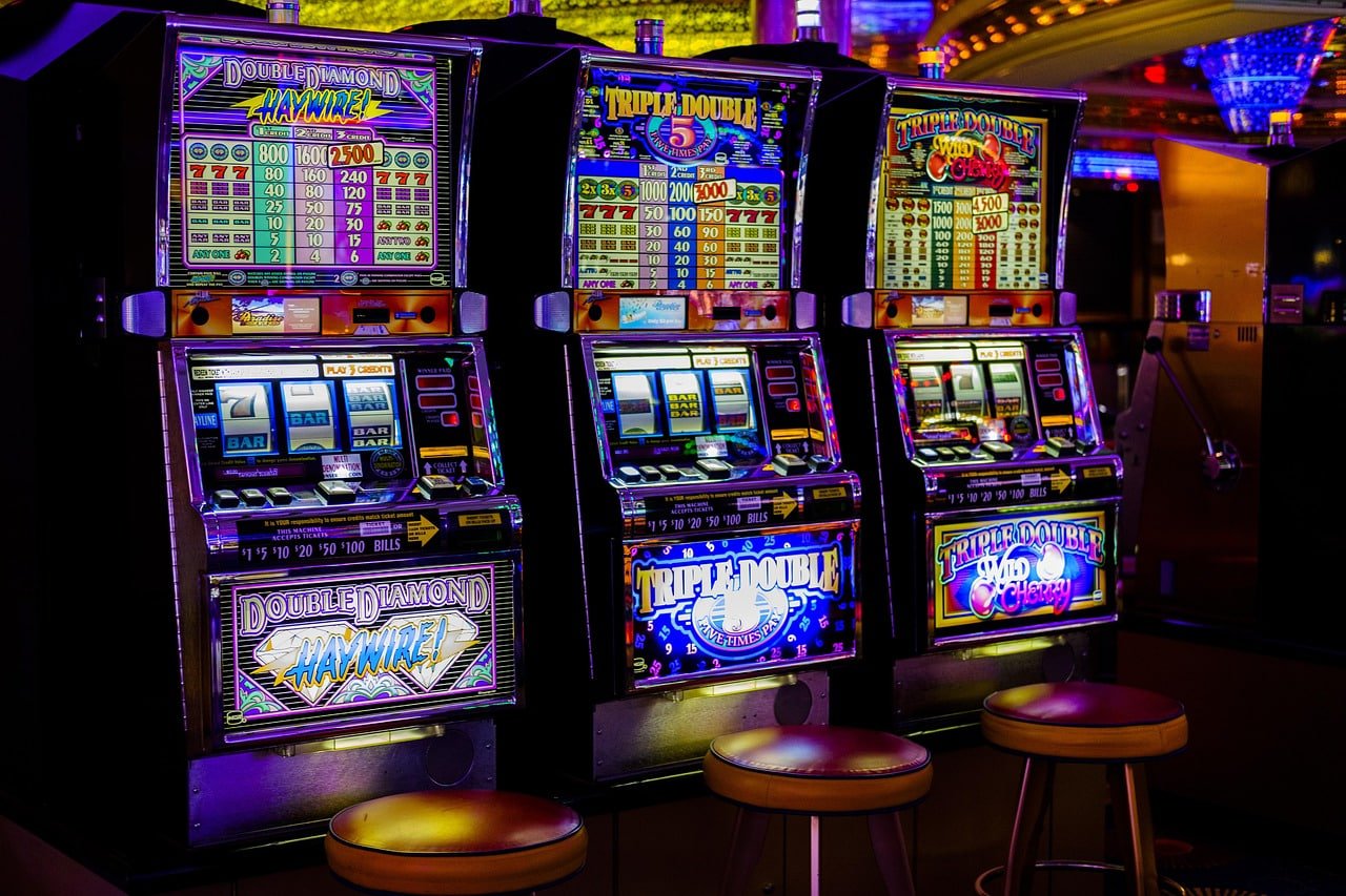 689slote ဂိမ်းအမျိုးအစားများ — Slots, Casino, Esports, Bingo ပါဝင်သော Myanmar Platform